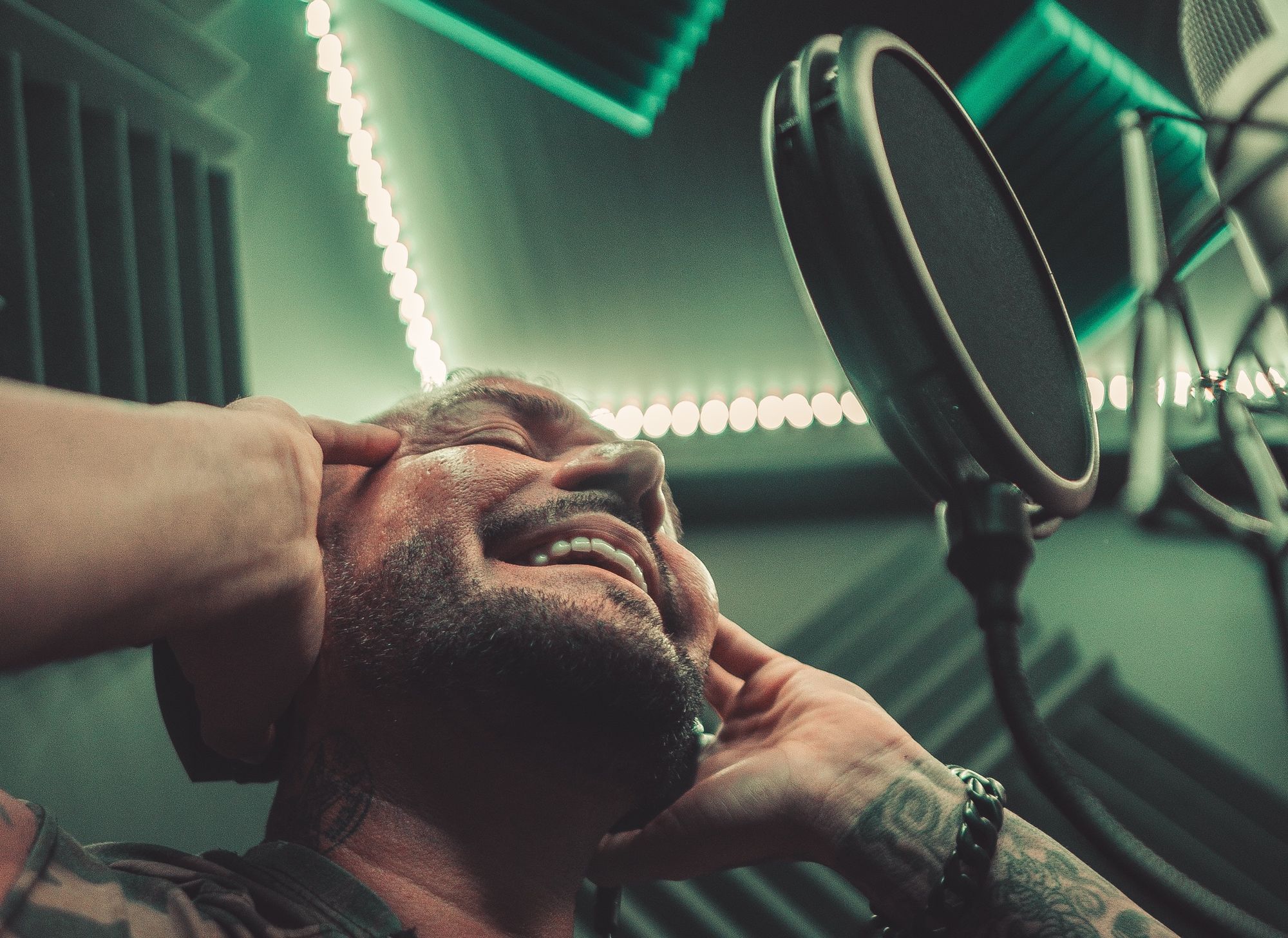 Voice Recording How to Treat a Room for Recording Vocals