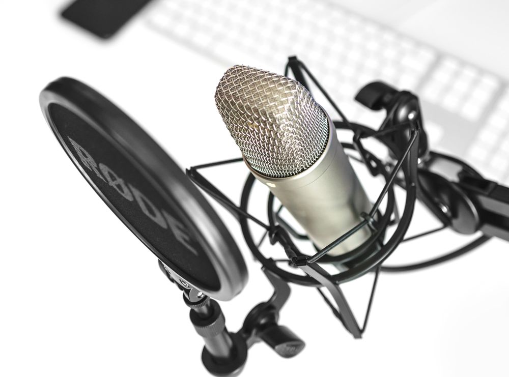 What is the Best Microphone for Recording Singing?